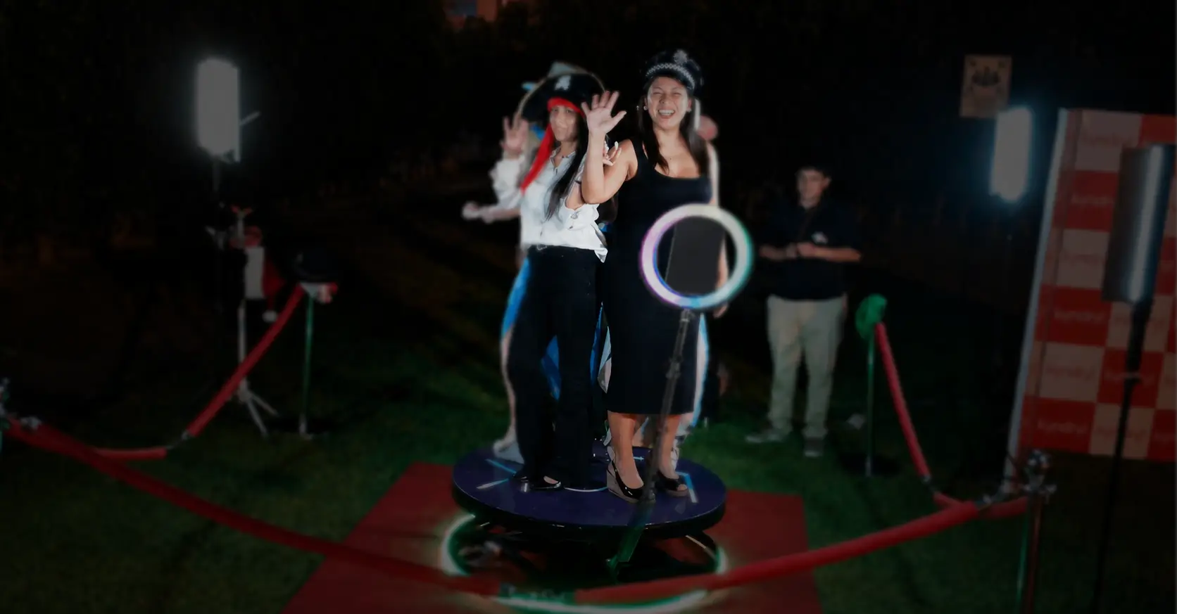 Platafoma 360 Foto Cabina Eventos Alquiler